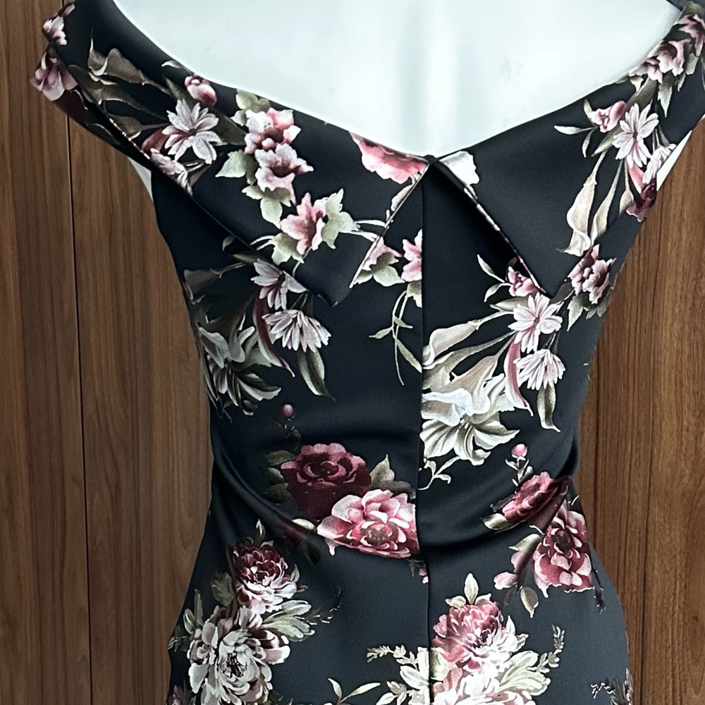 Lovely Day Black Sheath Midi Dress Sleeveless Bateau - Picture 5 of 12